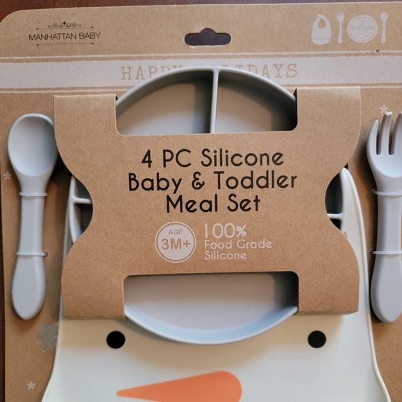 NEW Baby Toddler 4-pc Silicone Meal Feeding Set Christmas Snowman Holiday Bib - Picture 3 of 5